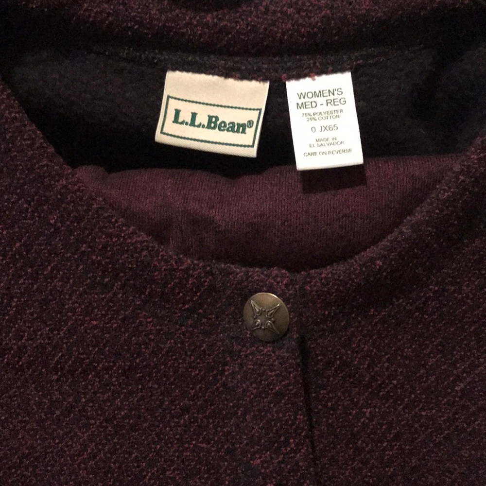 Ladies 2piece LL Bean pants outfit.